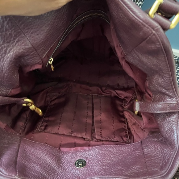 Mark Jacobs Leather Tote/Crossbody - Picture 9 of 11